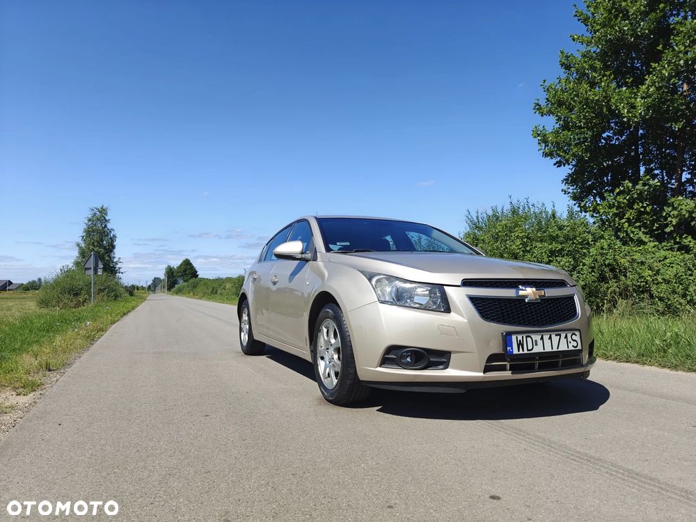 Chevrolet Cruze 2012 photo 3