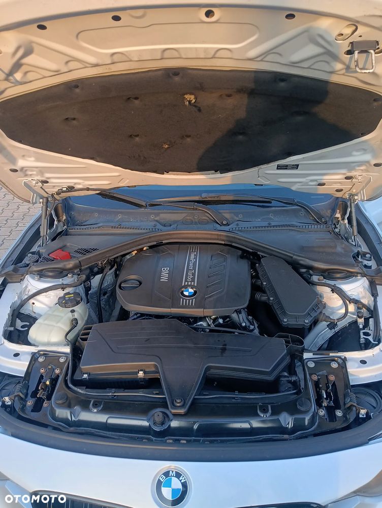 BMW Seria 3 318d - 7