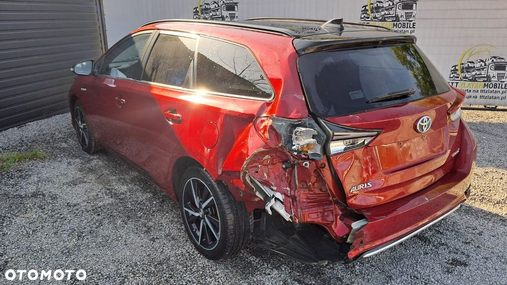 Toyota Auris 2018 photo 4