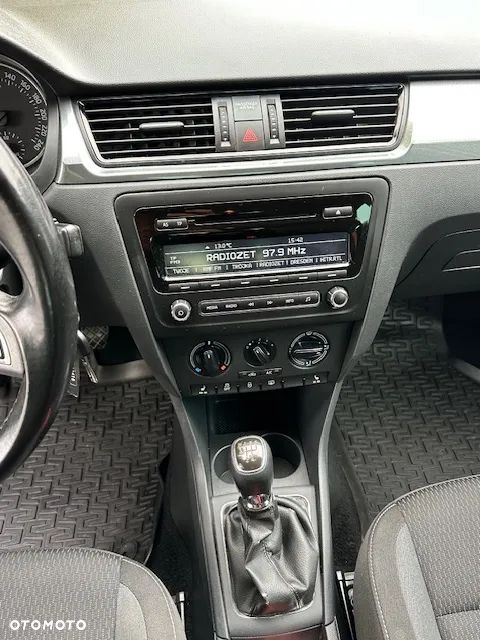 Skoda RAPID Spaceback 1.6 TDI Elegance - 14