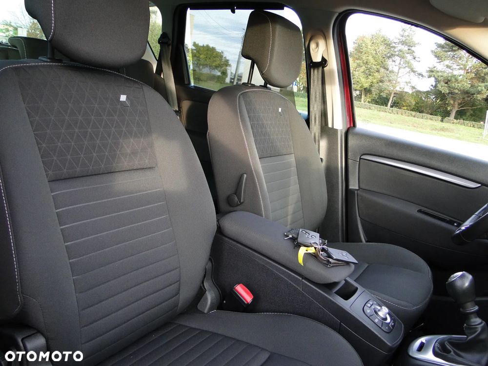 Renault Scenic ENERGY TCe 130 S&S LIMITED - 23