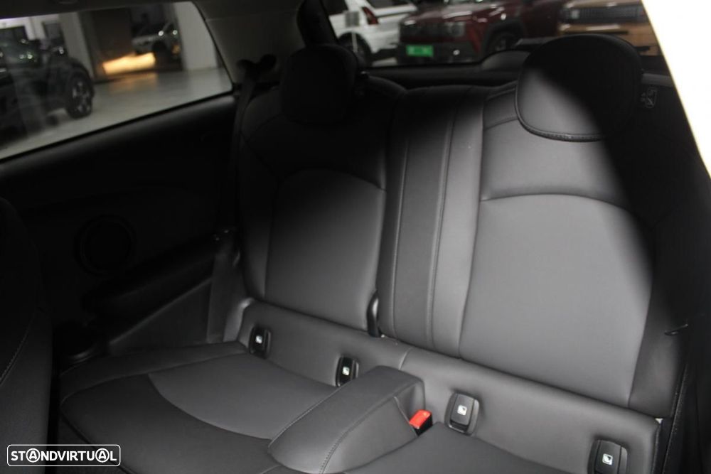 MINI 3 Portas Cooper SE Yours - 13