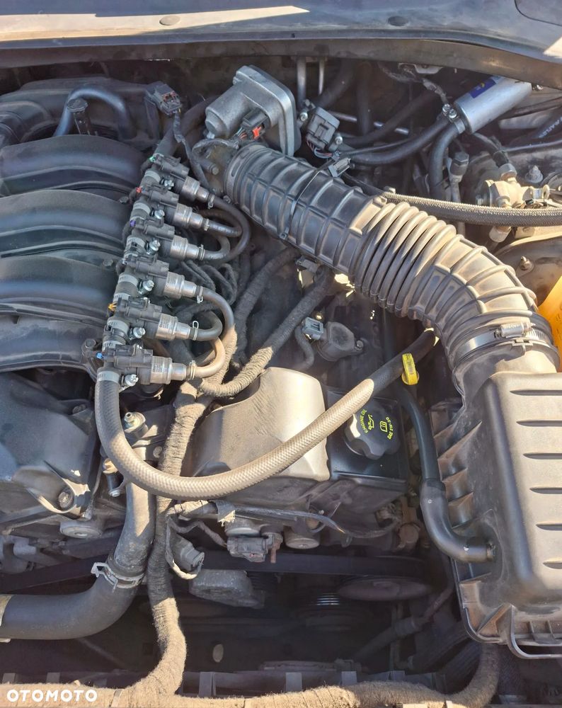 Dodge Magnum 2.7 V6 - 32