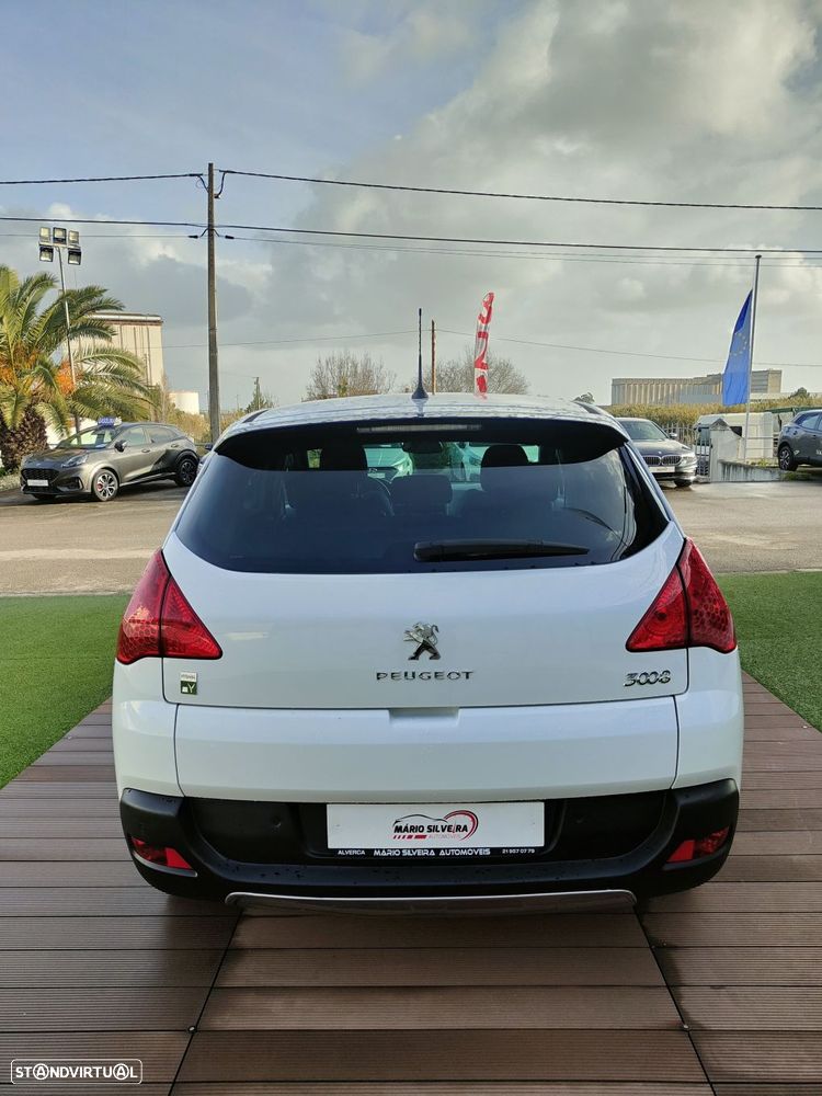 Peugeot 3008 2.0 HDi Hybrid4 - 19