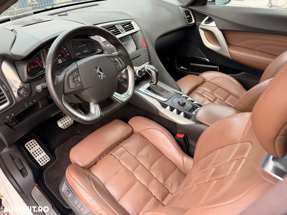 Citroën DS5 HDi 165 Aut. SportChic - 4