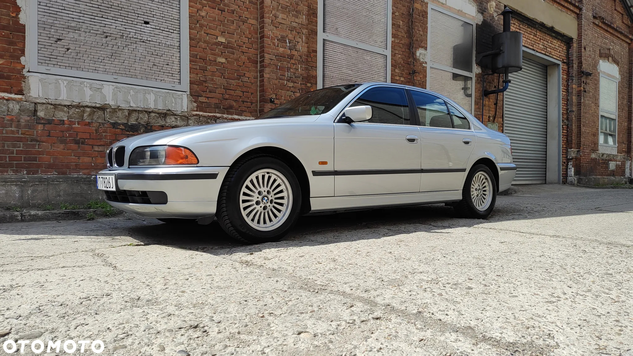 BMW Seria 5 520i - 2