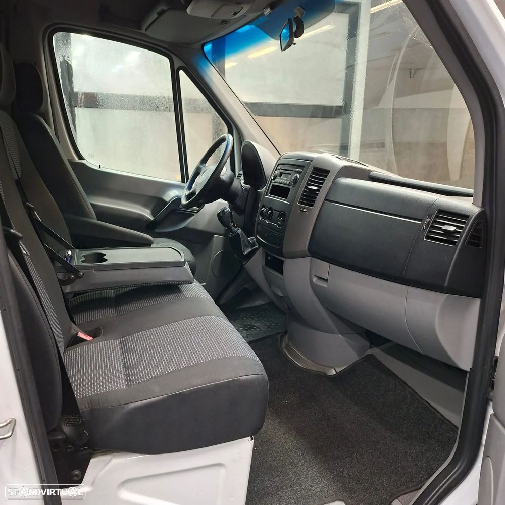 Mercedes-Benz SPRINTER - 4