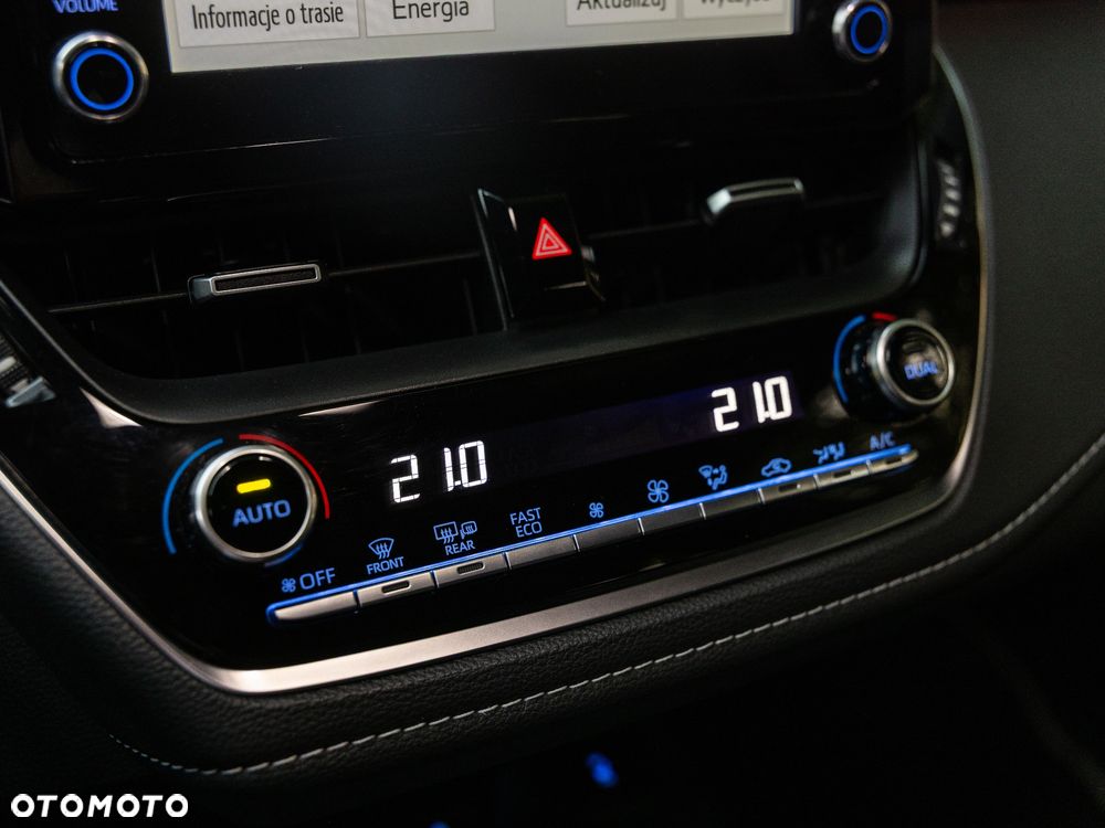 Toyota Corolla - 18
