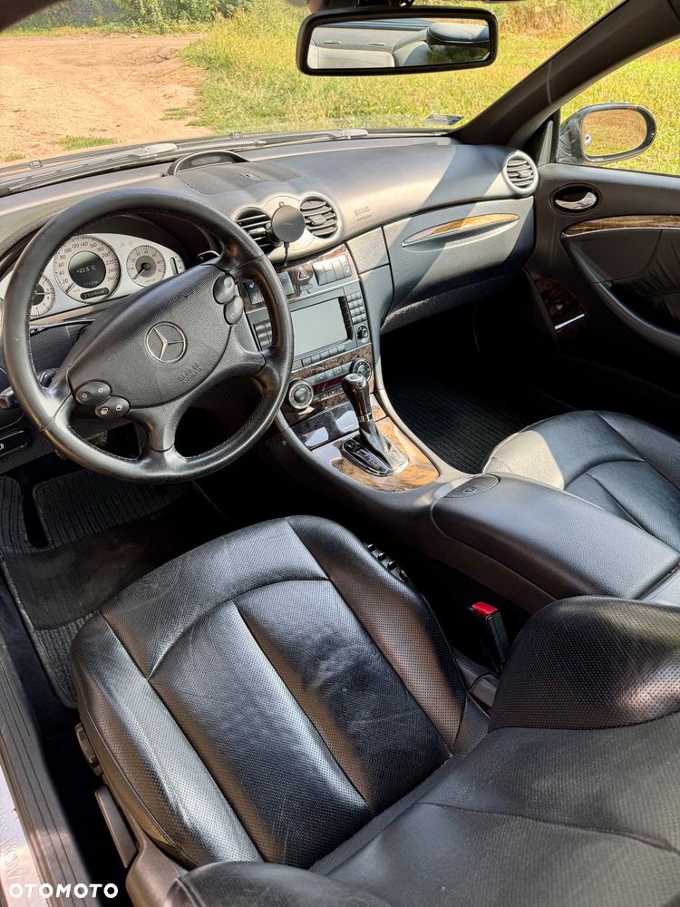 Mercedes-Benz CLK - 8