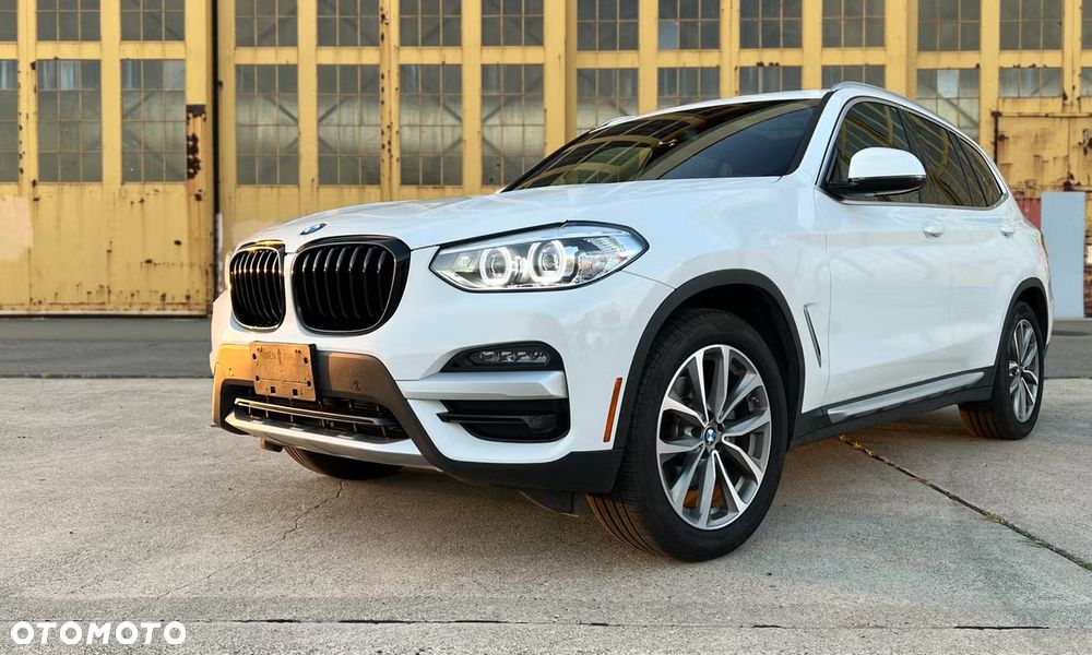 BMW X3 xDrive30i GPF Luxury Line - 2