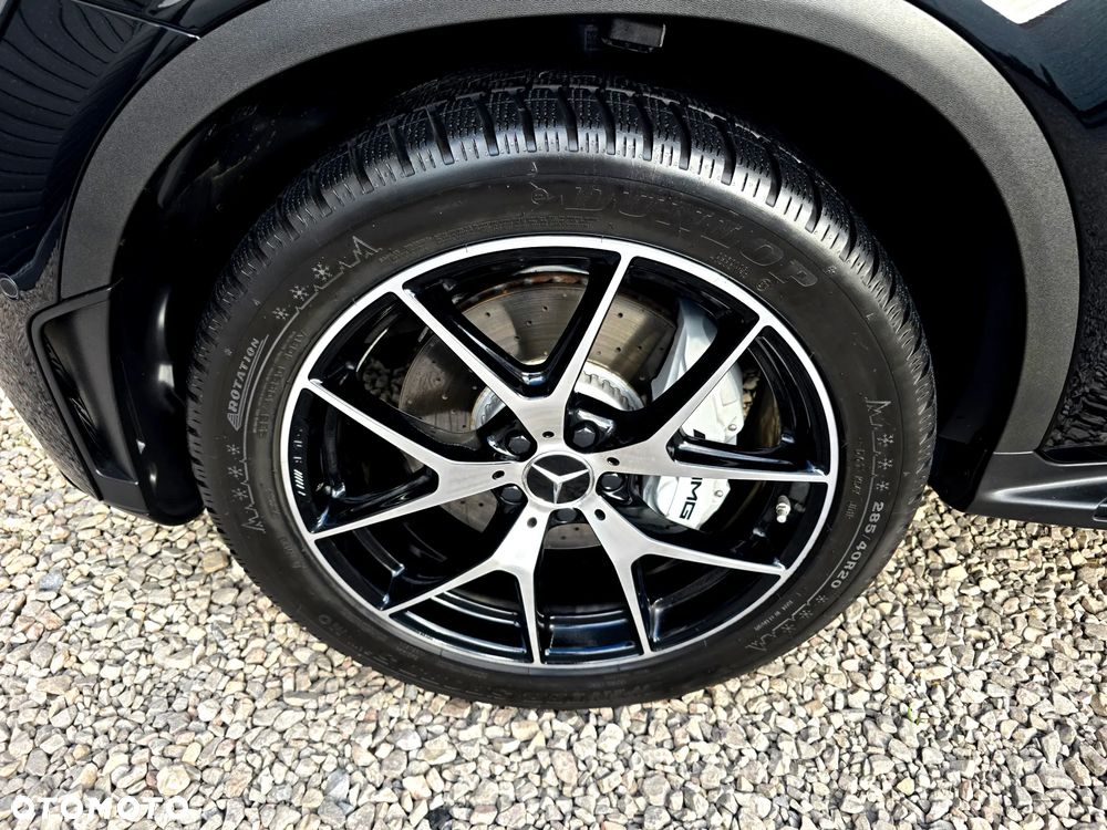 Mercedes-Benz GLC - 30