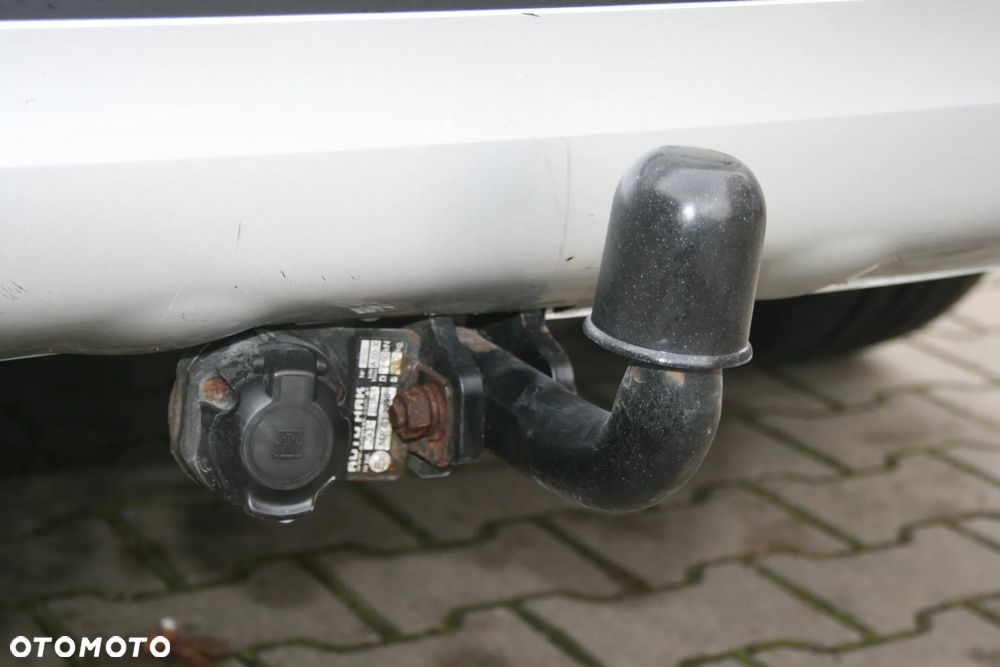 Mitsubishi Outlander Instyle + - 7