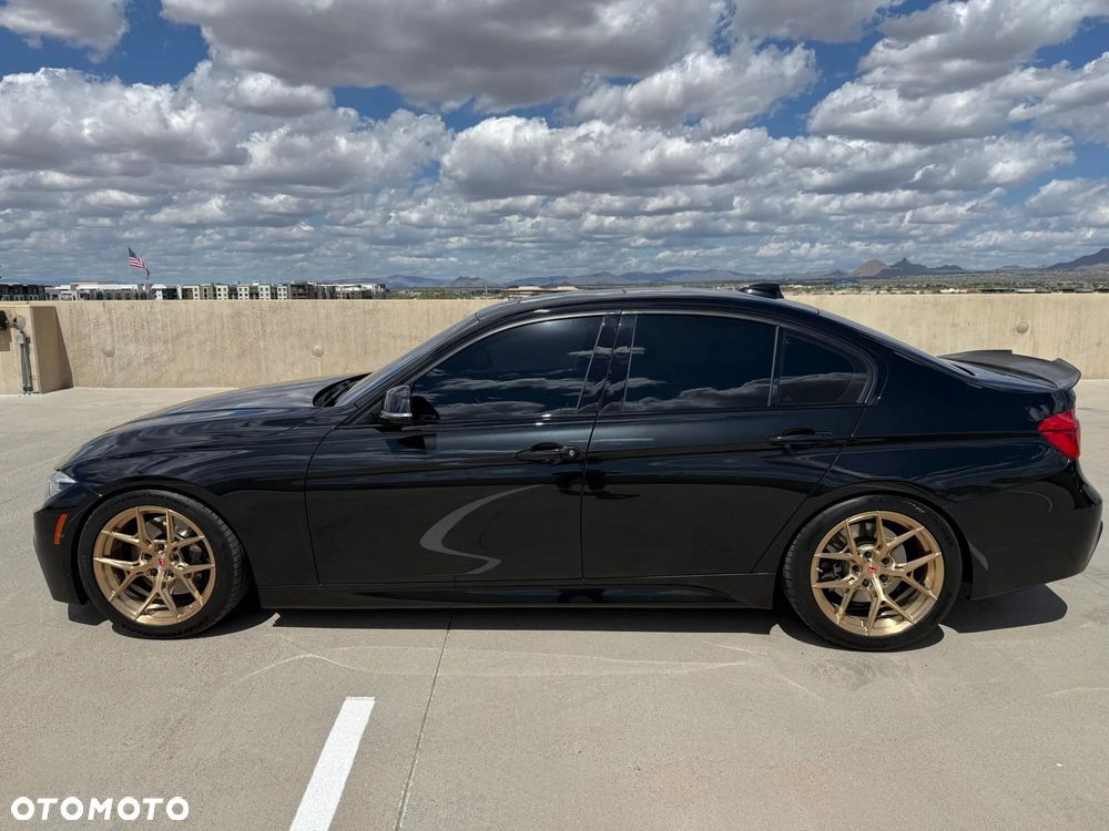 BMW Seria 3 330i M Sport - 7