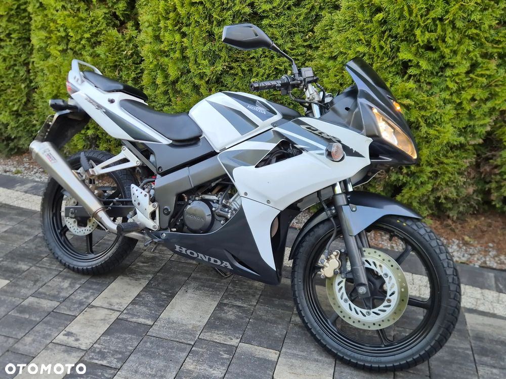 Honda CBR - 1