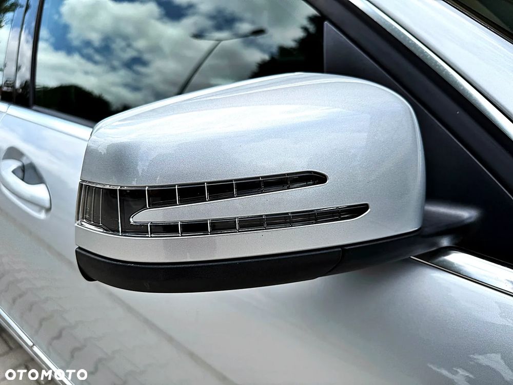 Mercedes-Benz Klasa C 200 (BlueEFFICIENCY) 7G-TRONIC Avantgarde - 12