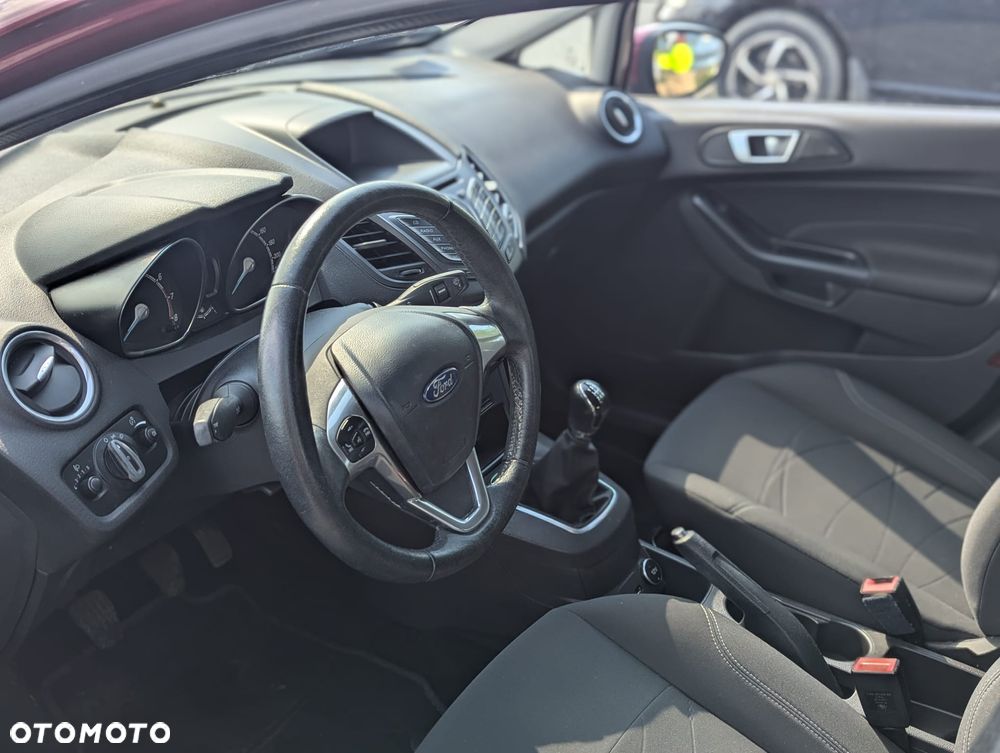 Ford Fiesta 1.0 EcoBoost Silver X Plus - 11