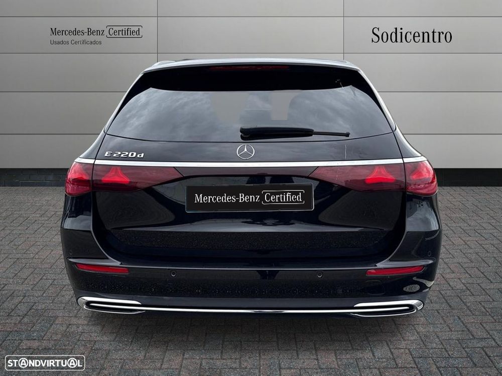 Mercedes-Benz E 220 d - 8