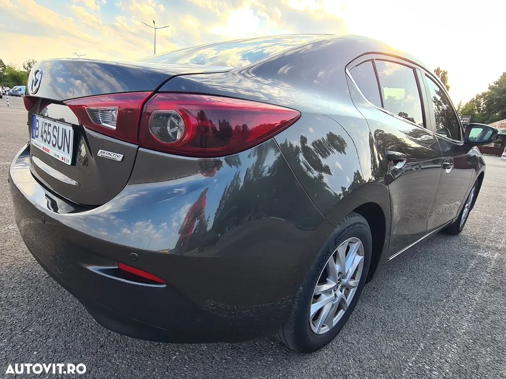Mazda 3 G120 Attraction - 6