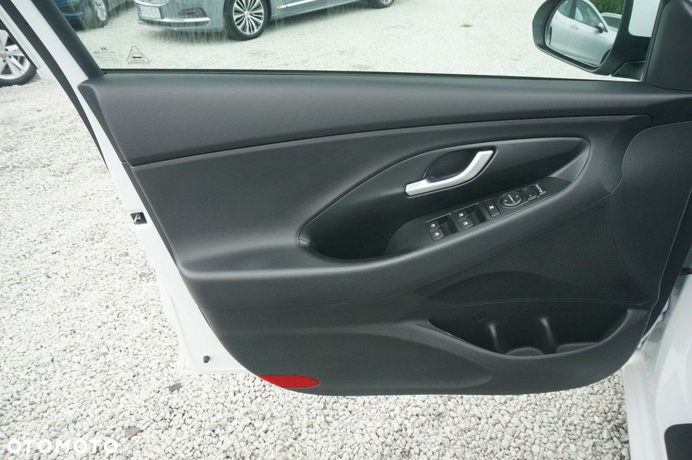 Hyundai i30 - 16