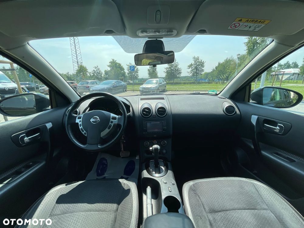Nissan Qashqai - 15