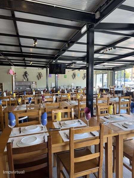 Trespasse de Restaurante com excelente localização na Charneca - Grande imagem: 2/3