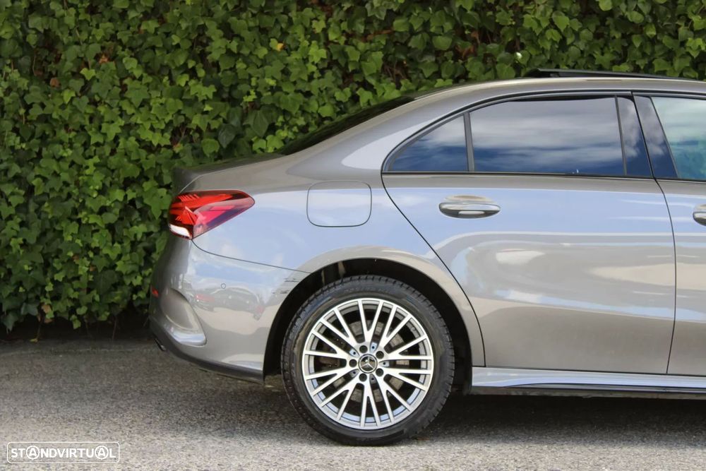 Mercedes-Benz A 250 e AMG Line — fotografia 4