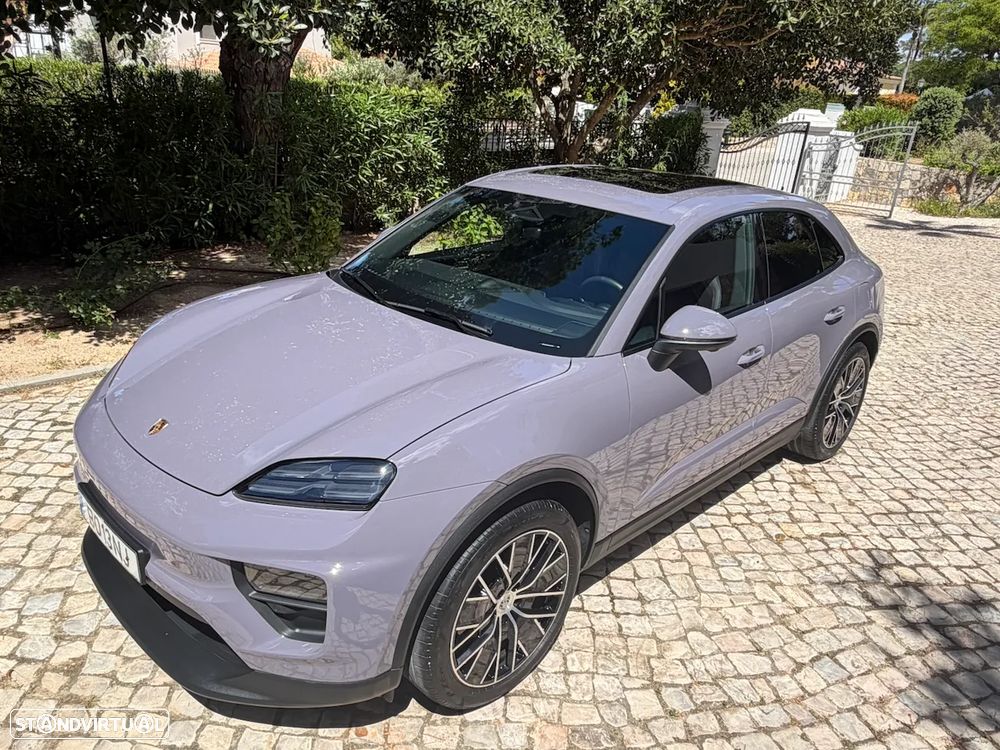 Porsche Macan Electric 4 - 3