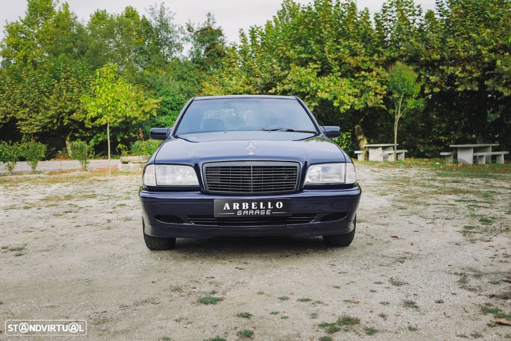 Mercedes-Benz C 180 Classic - 2