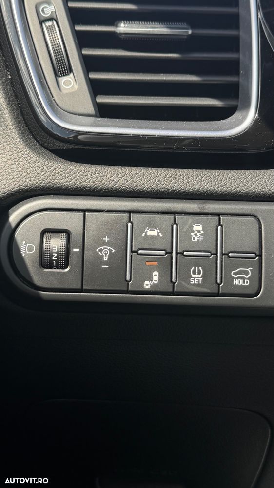 Kia XCeed 1.6 T-GDI 6MT Style - 14