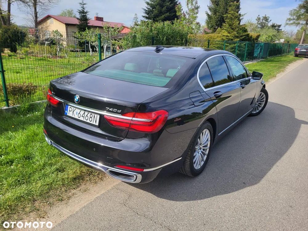 BMW Seria 7 740d xDrive - 2