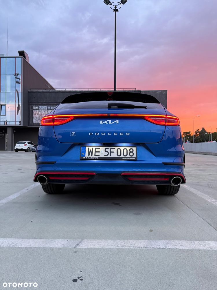 Kia ProCeed - 10