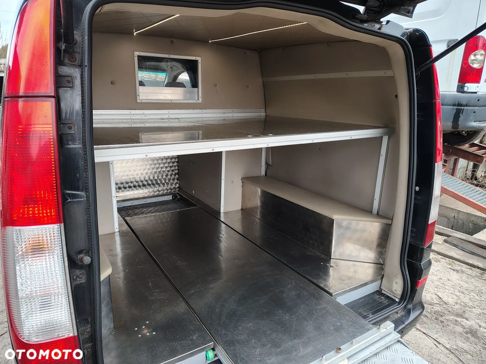 Mercedes-Benz VITO - 11