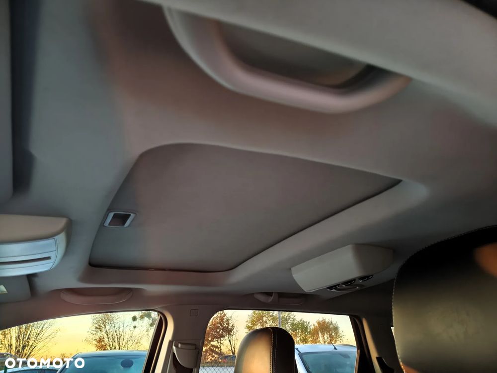 Fiat Freemont 2.0 Multijet Lounge AWD - 22