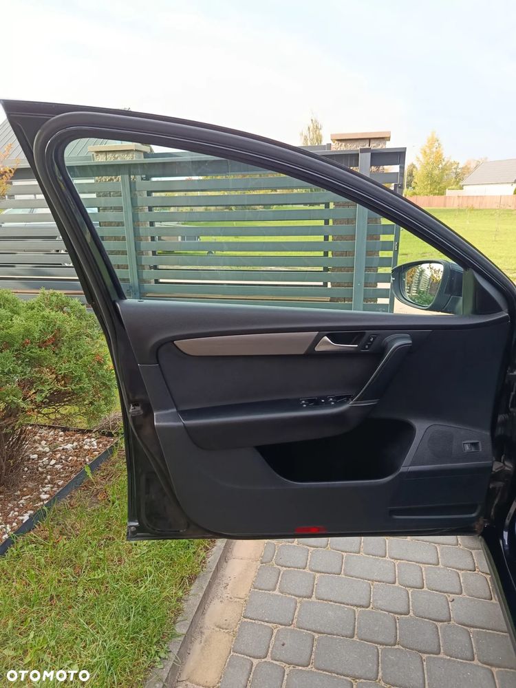 Volkswagen Passat Variant 2.0 TDI 4Motion BlueMotion Technol Comfortline - 23