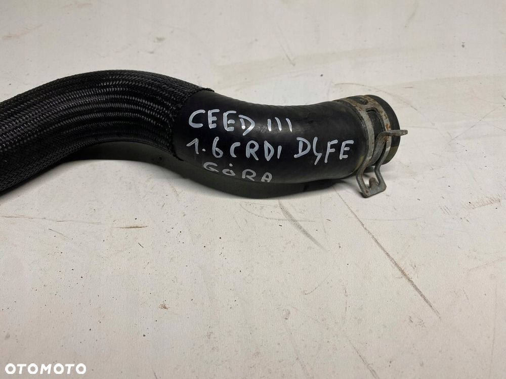 PRZEWÓD CHŁODNICY GÓRNY KIA CEED III 1.6 CRDI D4FE 18-24 25414-G4900 - 5
