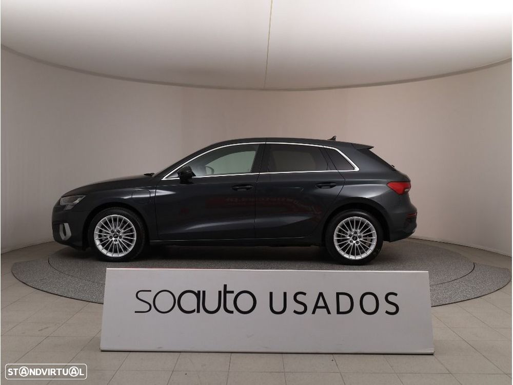 Audi A3 Sportback - 3