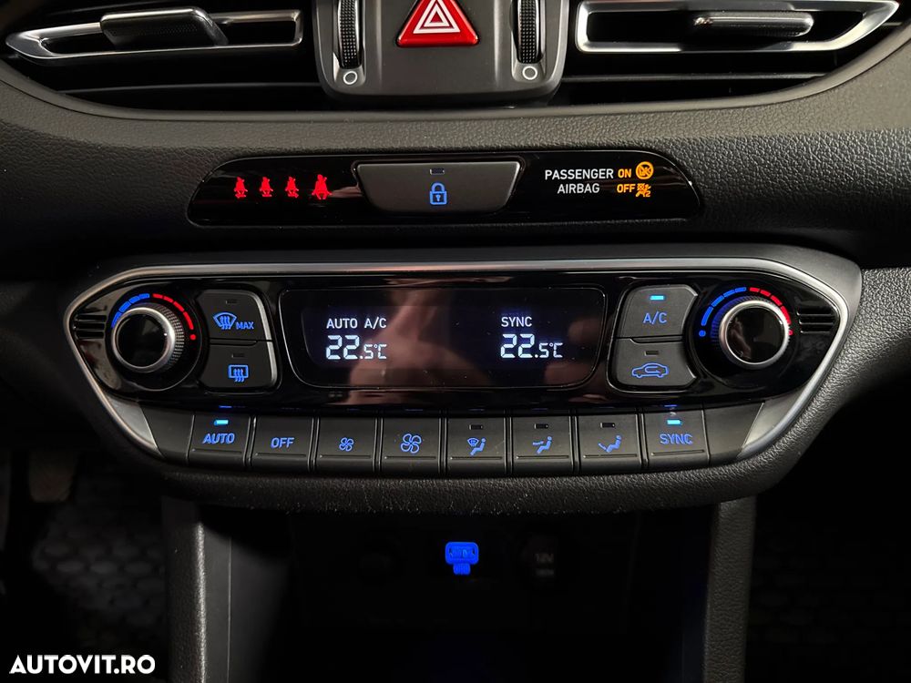Hyundai i30 - 18