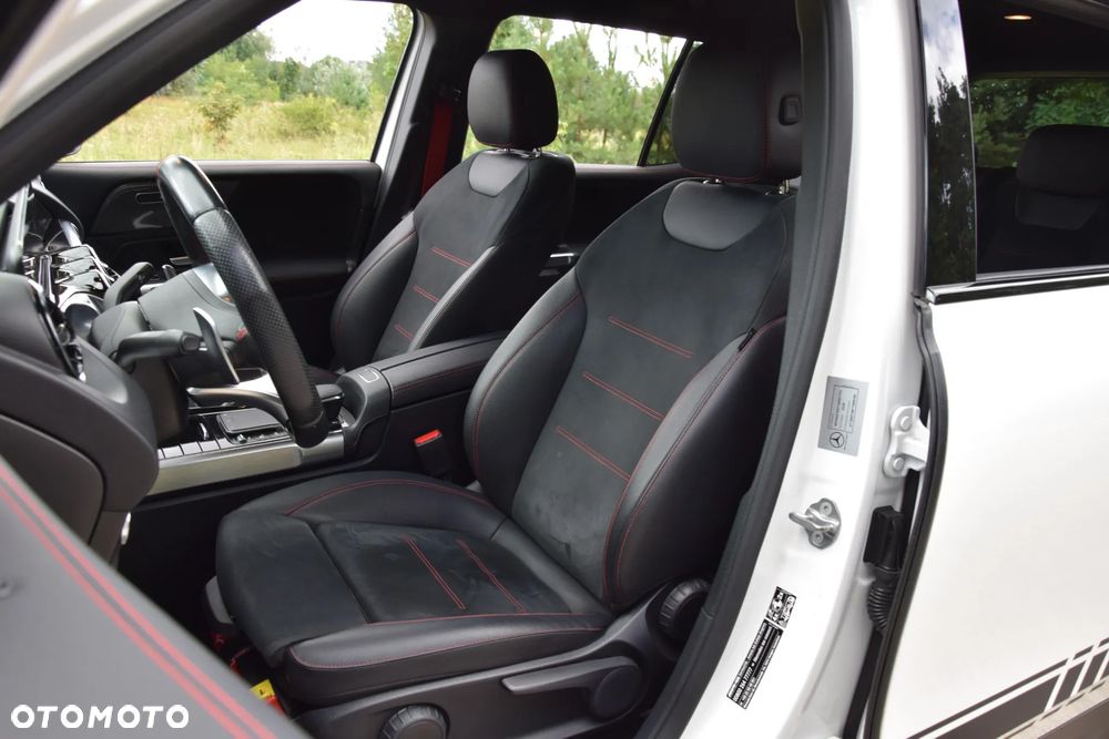 Mercedes-Benz GLB - 17
