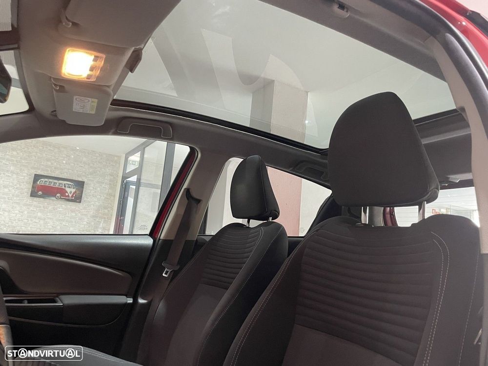 Toyota Yaris 1.5 HSD Sport+P.Techno - 26