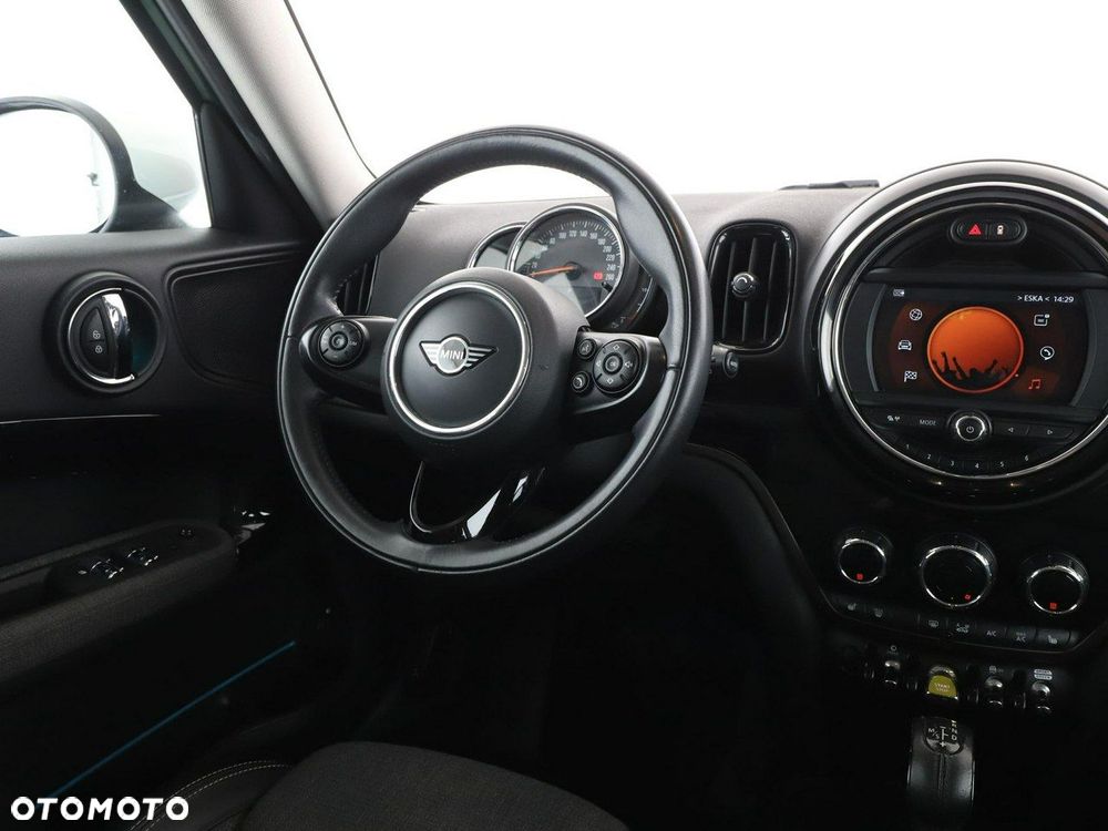 MINI Countryman - 16