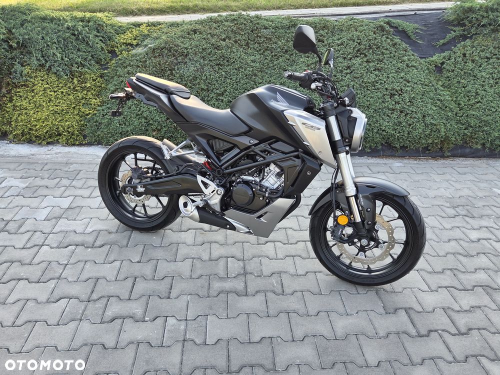 Honda CB - 2