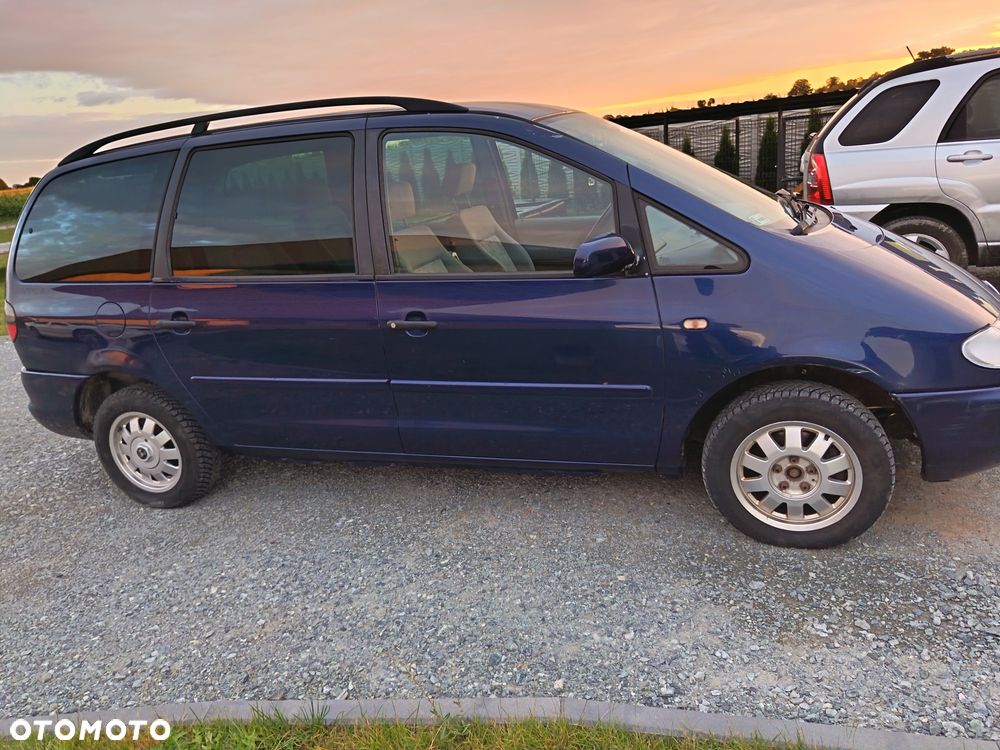 Volkswagen Sharan - 8