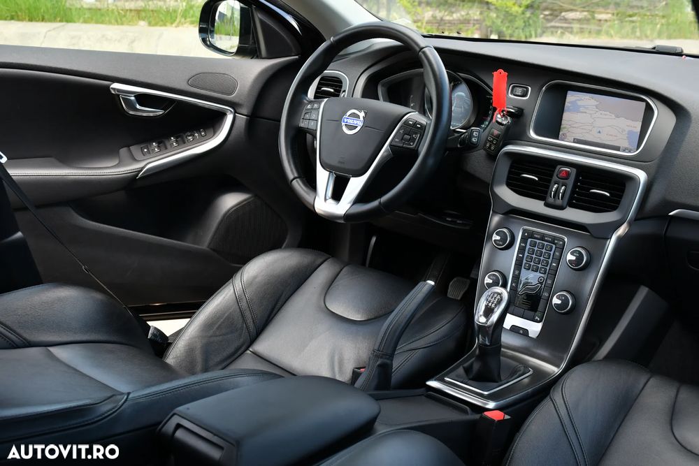 Volvo V40 D2 ECO Summum - 7