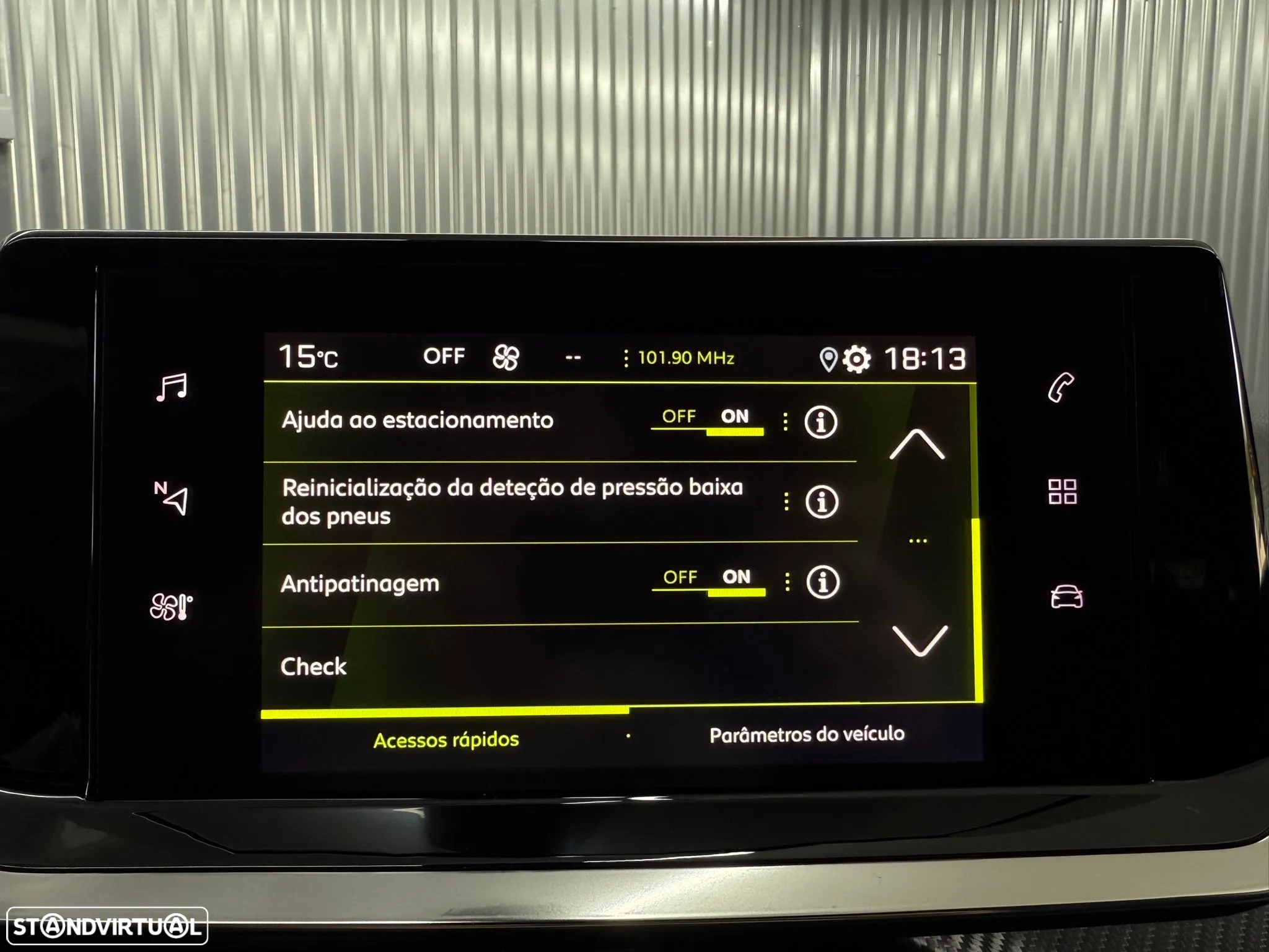 Peugeot 208 1.2 PureTech GT Line - 14