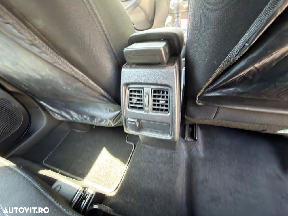 Renault Captur TCe 90 Equilibre - 13