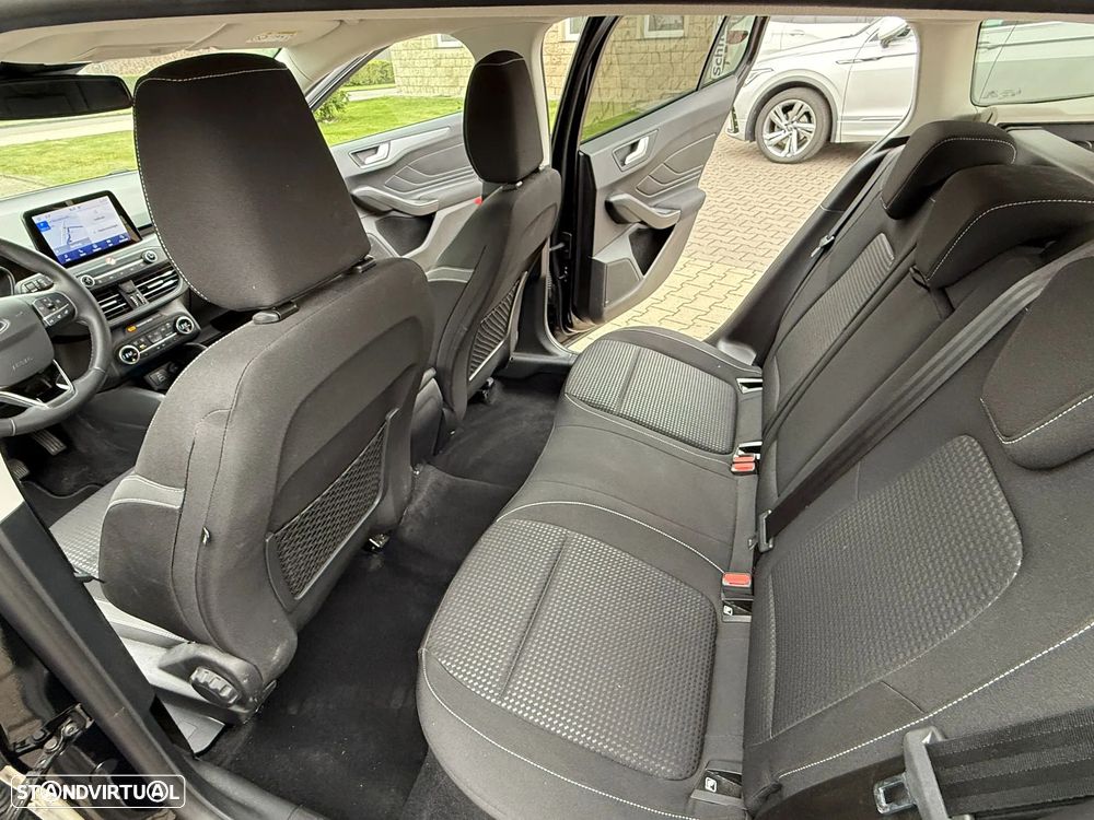 Ford Focus 1.5 EcoBlue S&S Aut. ACTIVE - 8