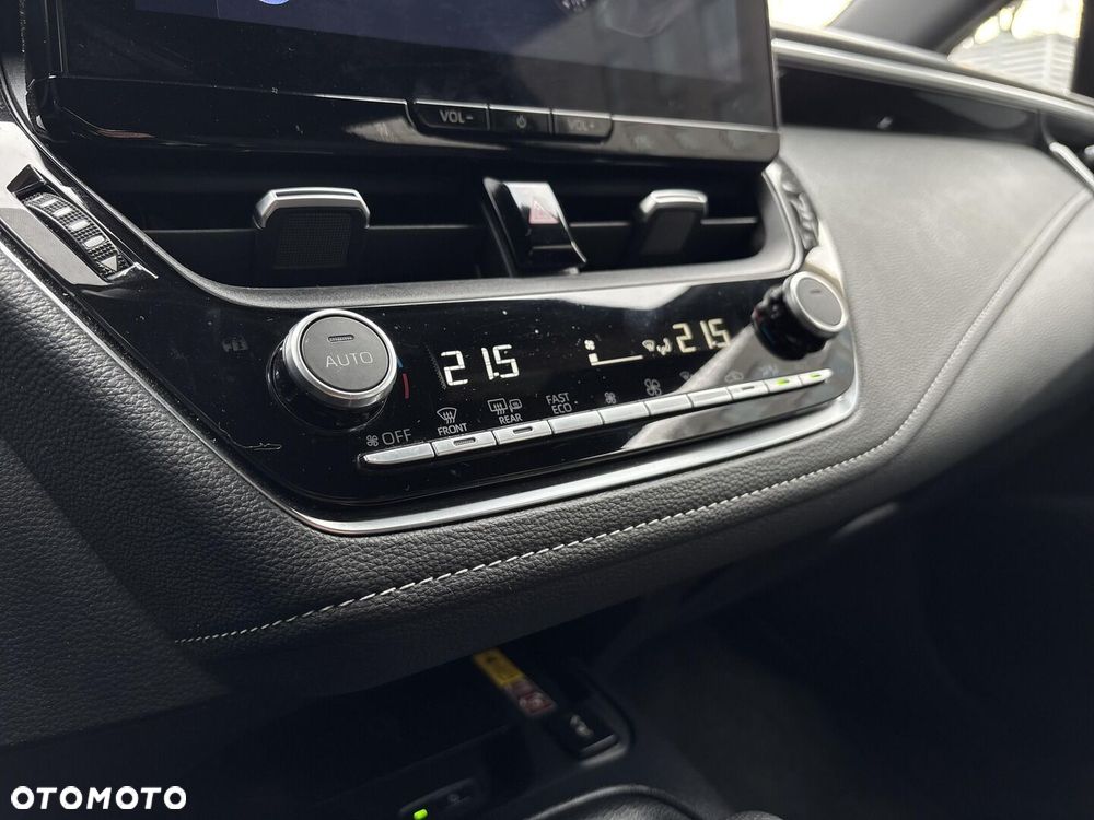 Toyota Corolla 1.8 Hybrid Comfort - 31