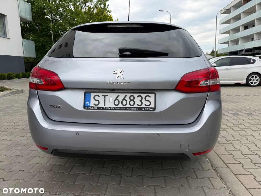 Peugeot 308 - 6