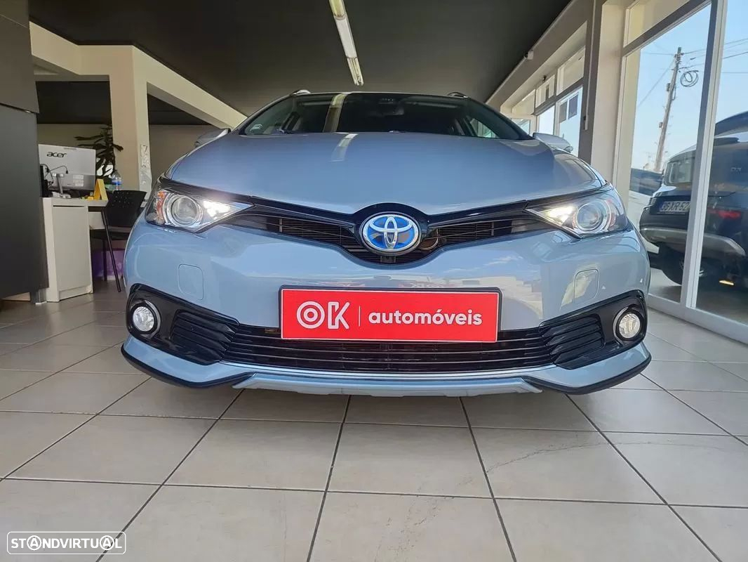 Toyota Auris Touring Sports 1.8 HSD Comfort+P.Sport - 3