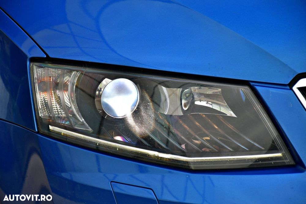 Skoda Octavia - 2